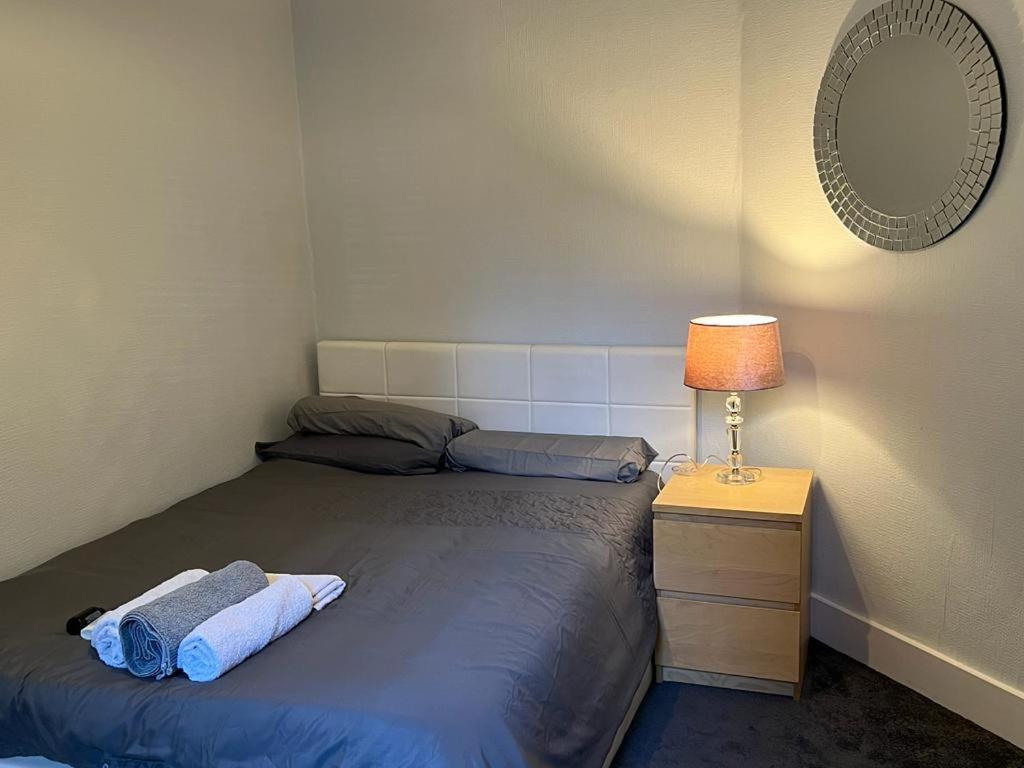 Complete One Bedroom Flat In Chiswick London, Fully Furnished Экстерьер фото